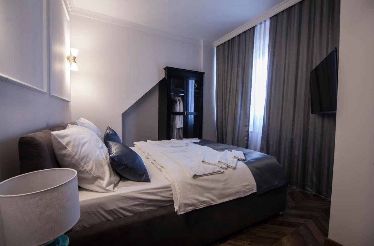 Hotel Balkan Centar Bijeljina Exteriör bild