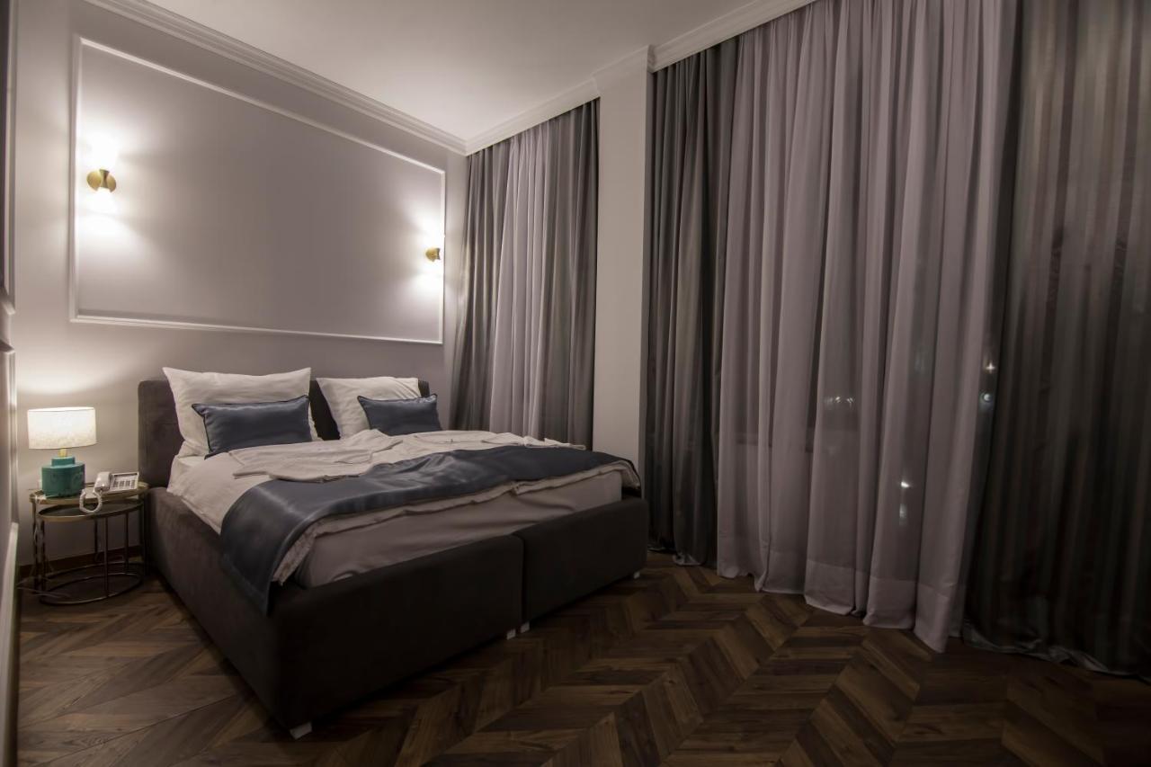 Hotel Balkan Centar Bijeljina Exteriör bild