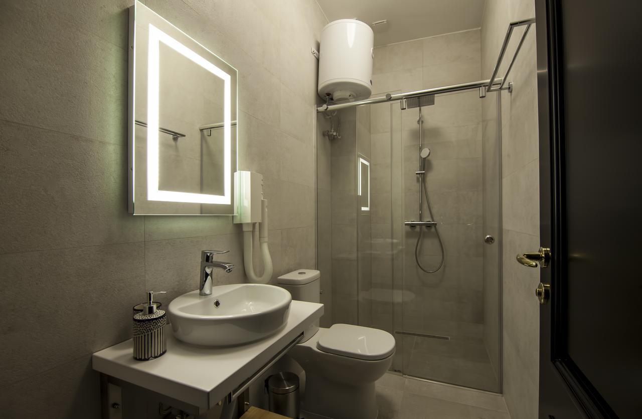 Hotel Balkan Centar Bijeljina Exteriör bild